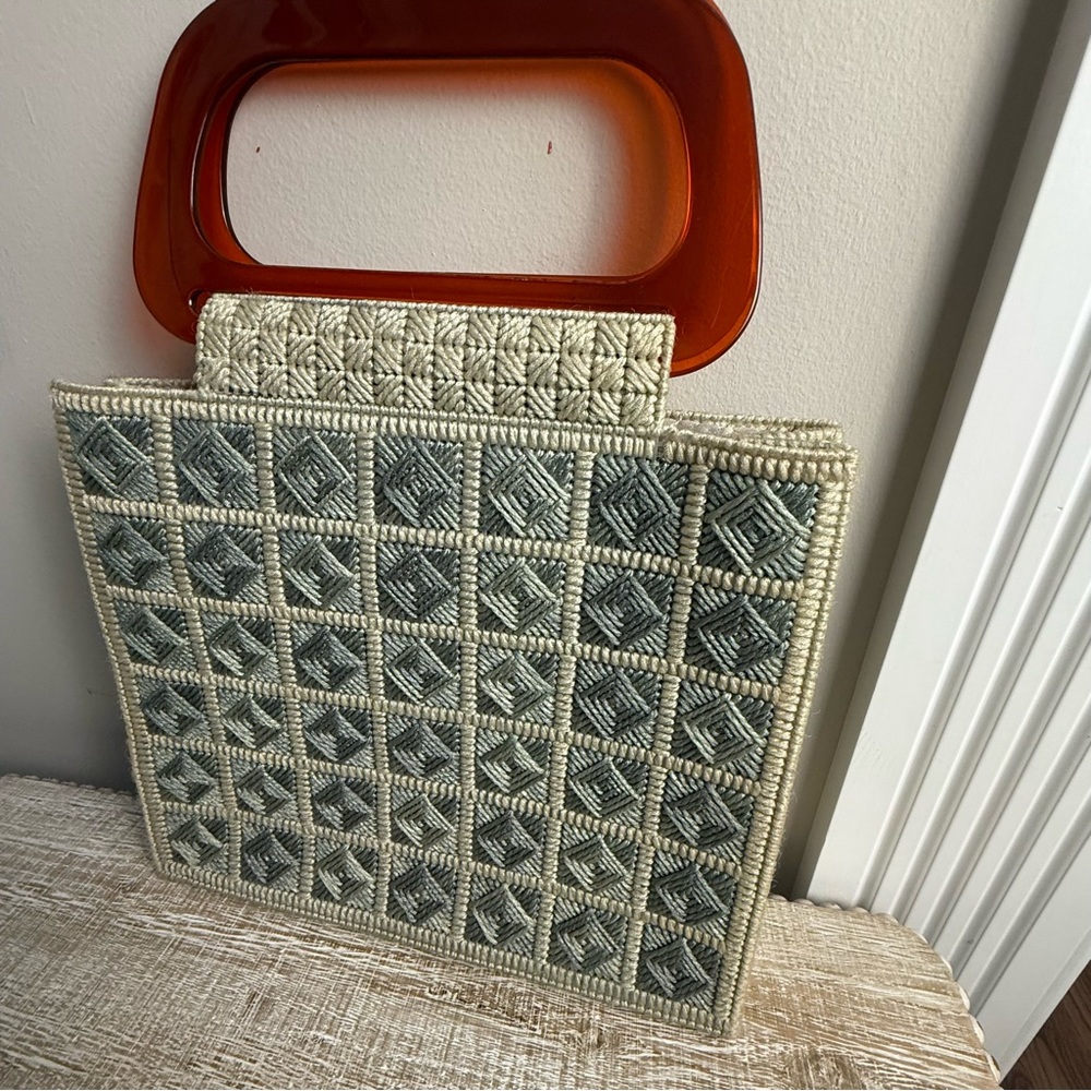 Vintage Cream and Gray Tote with Lucite Handles - Picture 15 of 16